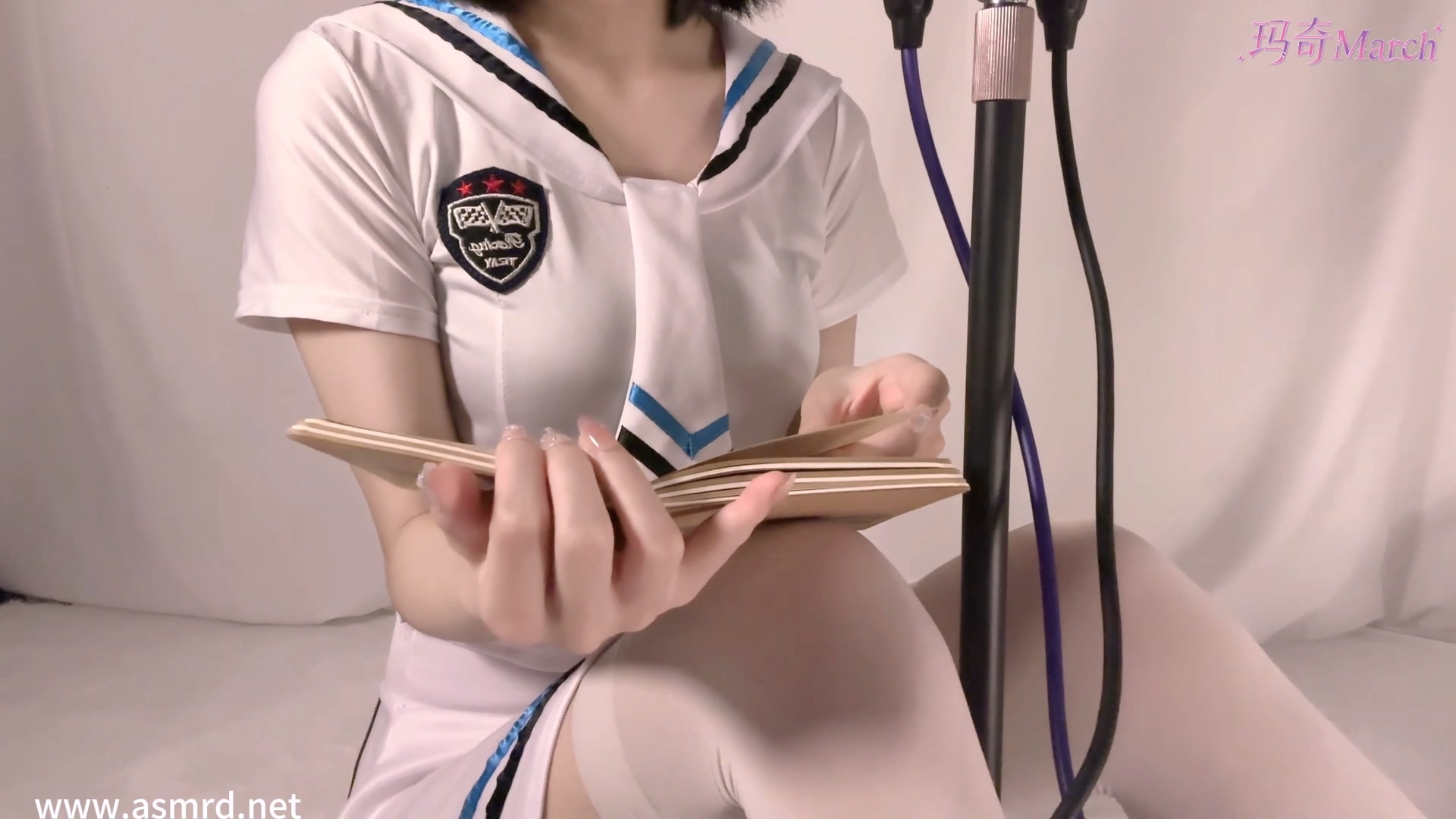 玛奇March10月水手服.mp4_20251028_195518.226.jpg B站玛奇March10月会限 3V 4.3GB  第2张