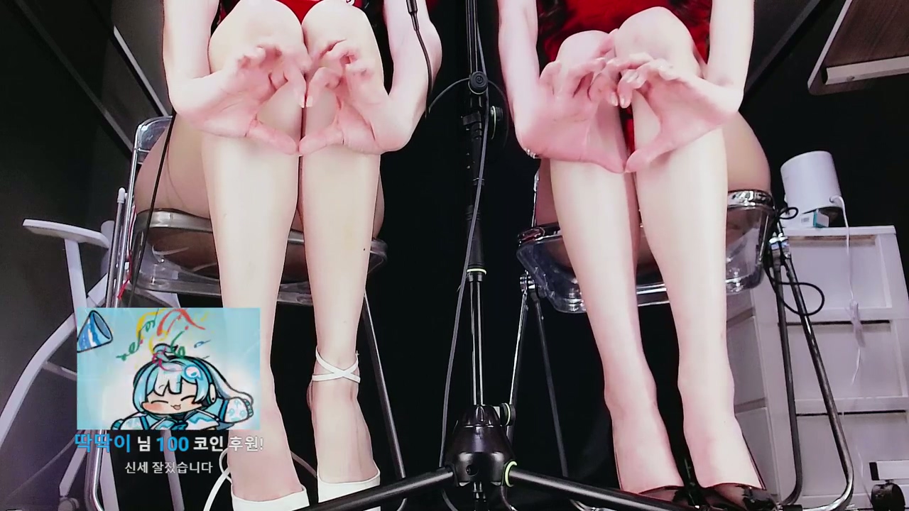 Xanne #잔느  双人asmr 1.8GB